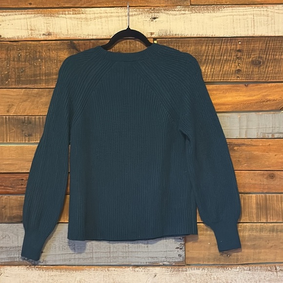 Jessica Simpson Bell Sleeve ribbed Sweater - Picture 5 of 5